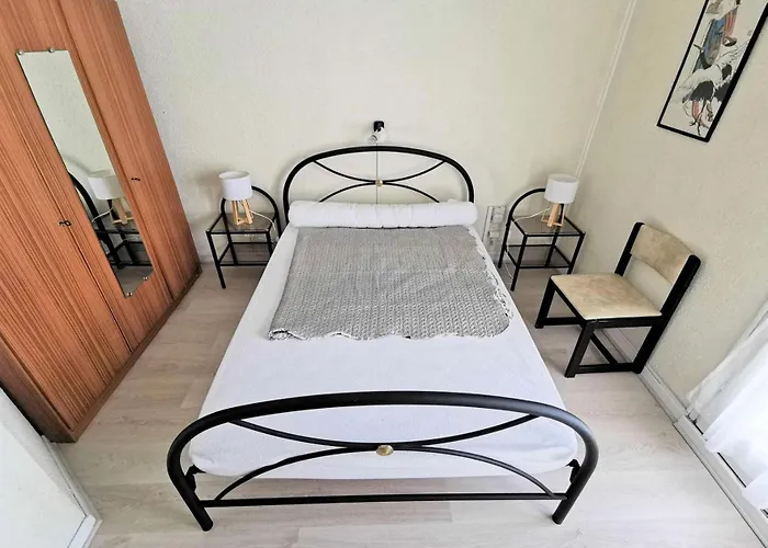 Marina - 3 Pieces 6 Couchages Port Mae-5644